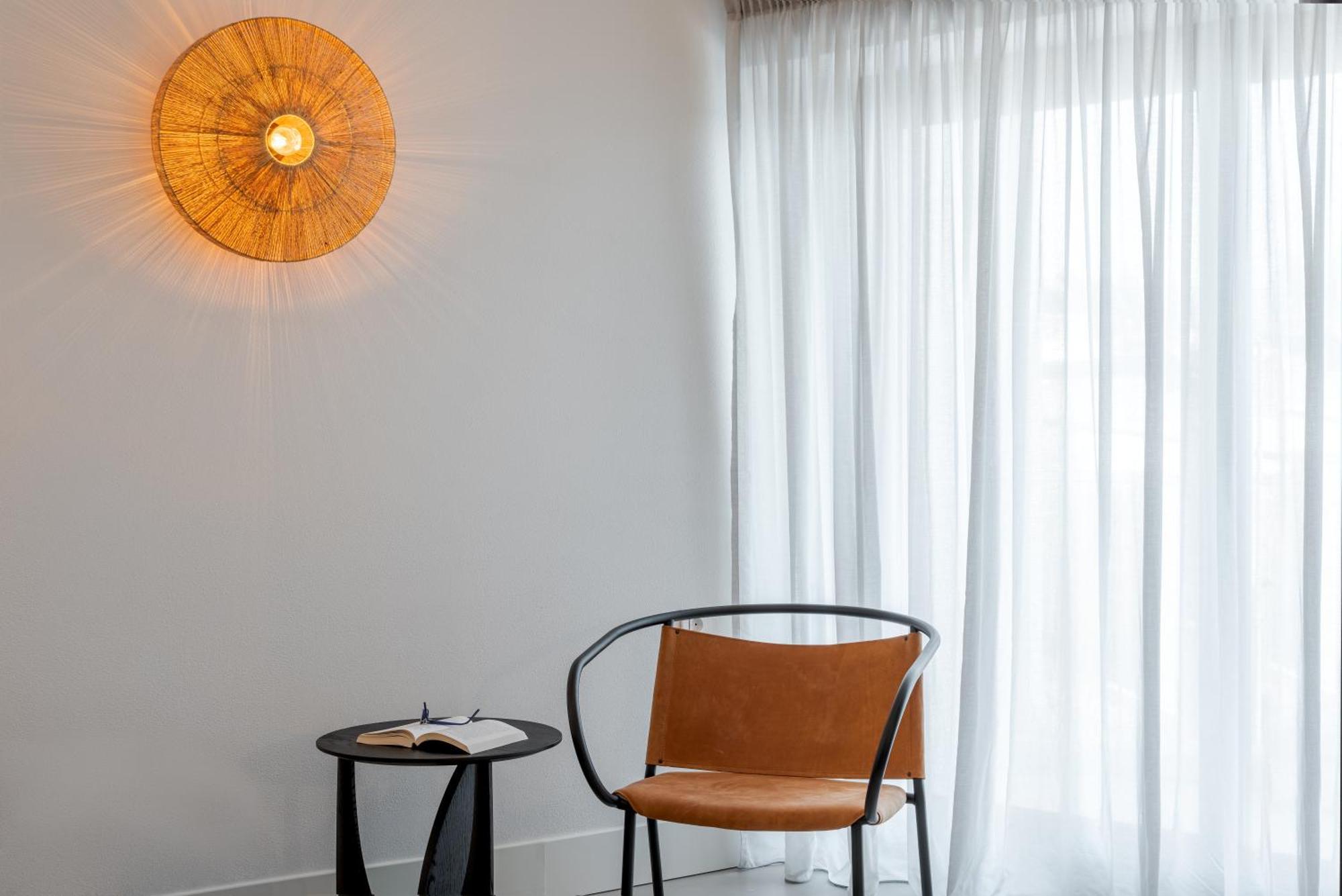 H50 Suites Aten Exteriör bild